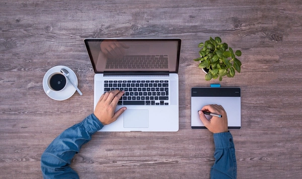  Graphic Design